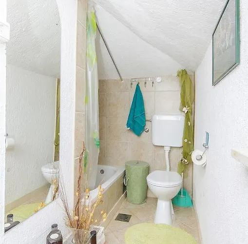 House Silvana Semesterbostad Postira
