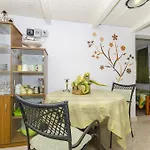 בית נופש House Silvana פוסטיר